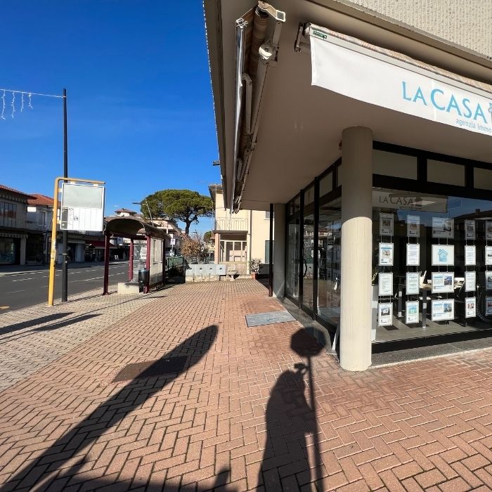 esterni la casa agenzia immobiliare montegrotto (3).jpg